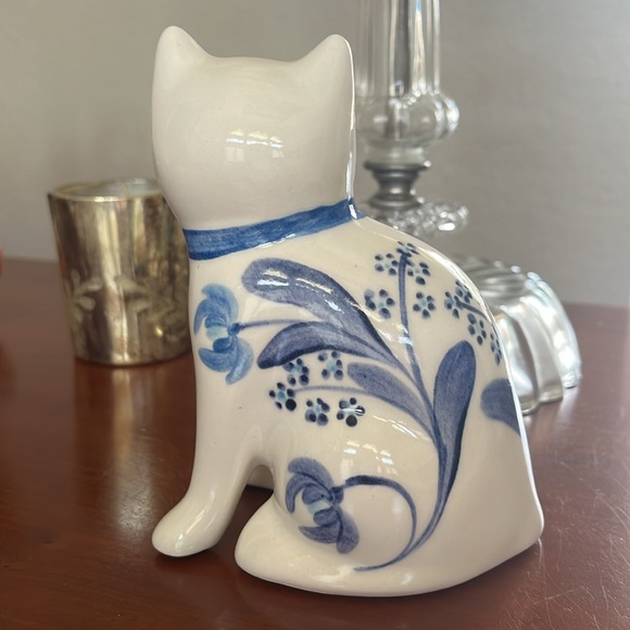 Vintage ceramic cat figurine blue and white - Picture 2 of 4